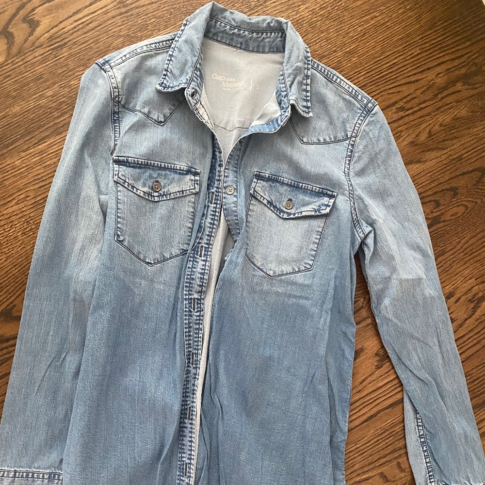 GAP ‘Maternity’ Denim Shirt